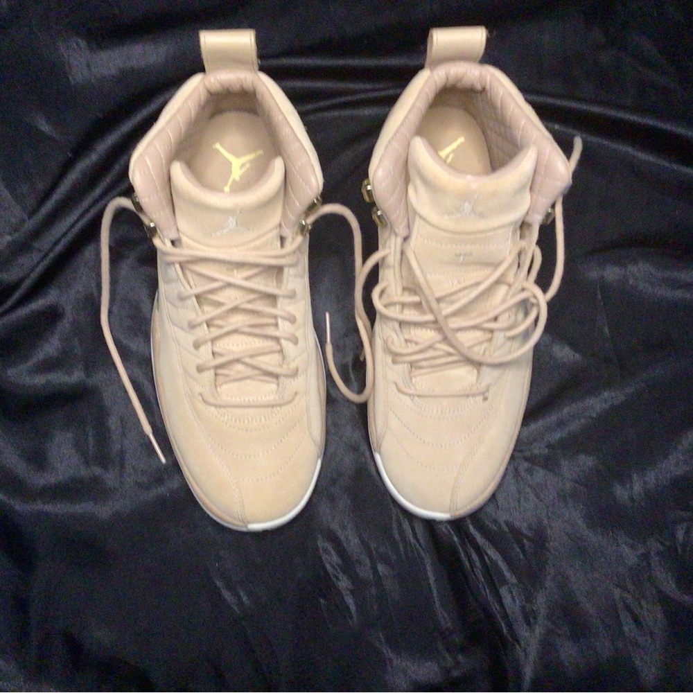 Jordan Women's Sneakers in Vachetta Tan